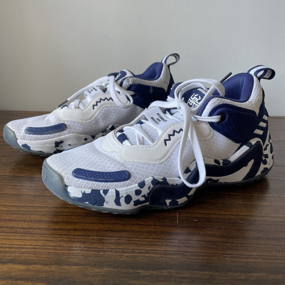 Adidas, Men’s 7.5, D.O.N. Issue #3 Team Navy White Athletic Basketball Sneaker